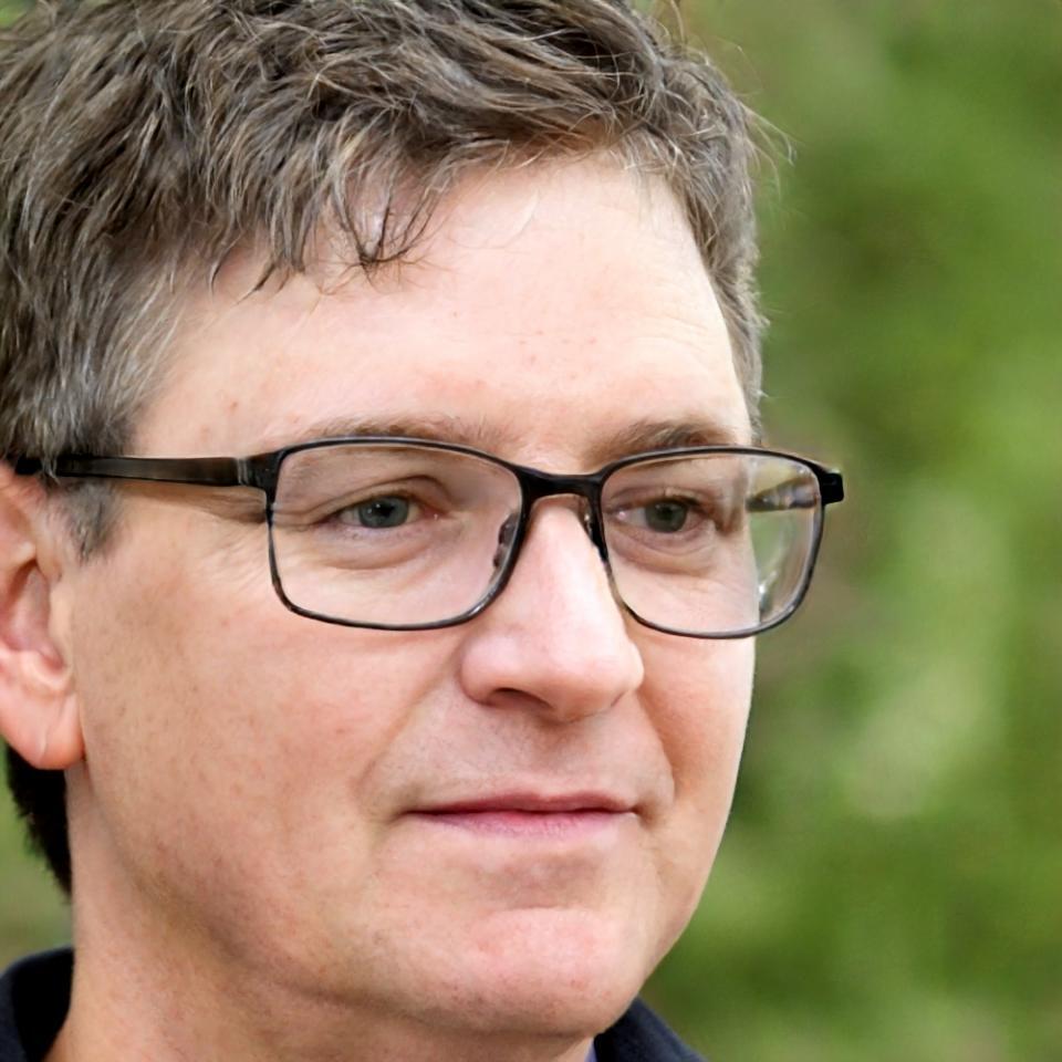 Ritratto professionale di Giuliano Marchetti, fotografo specializzato in architettura